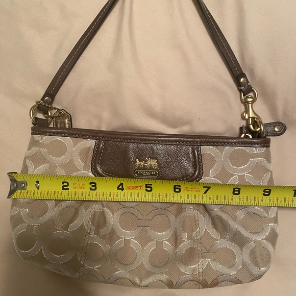 Coach wristlet/clutch - Picture 5 of 13